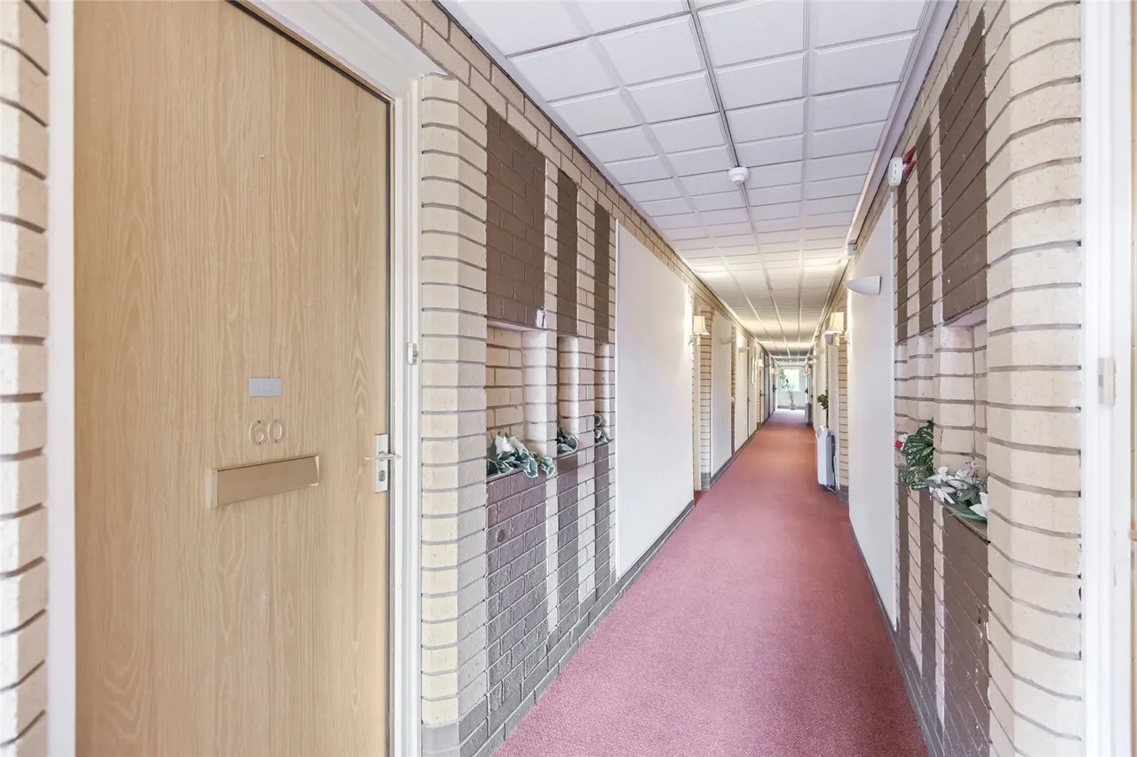 Crathes Court, Hazelden Gardens, Glasgow, East Renfrewshire, G44, photo 13