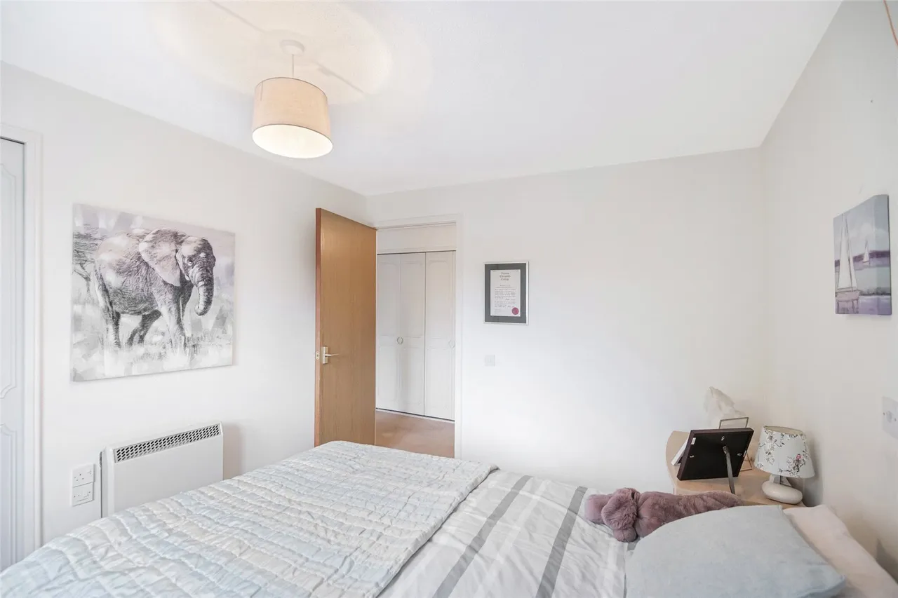 Crathes Court, Hazelden Gardens, Glasgow, East Renfrewshire, G44, photo 9