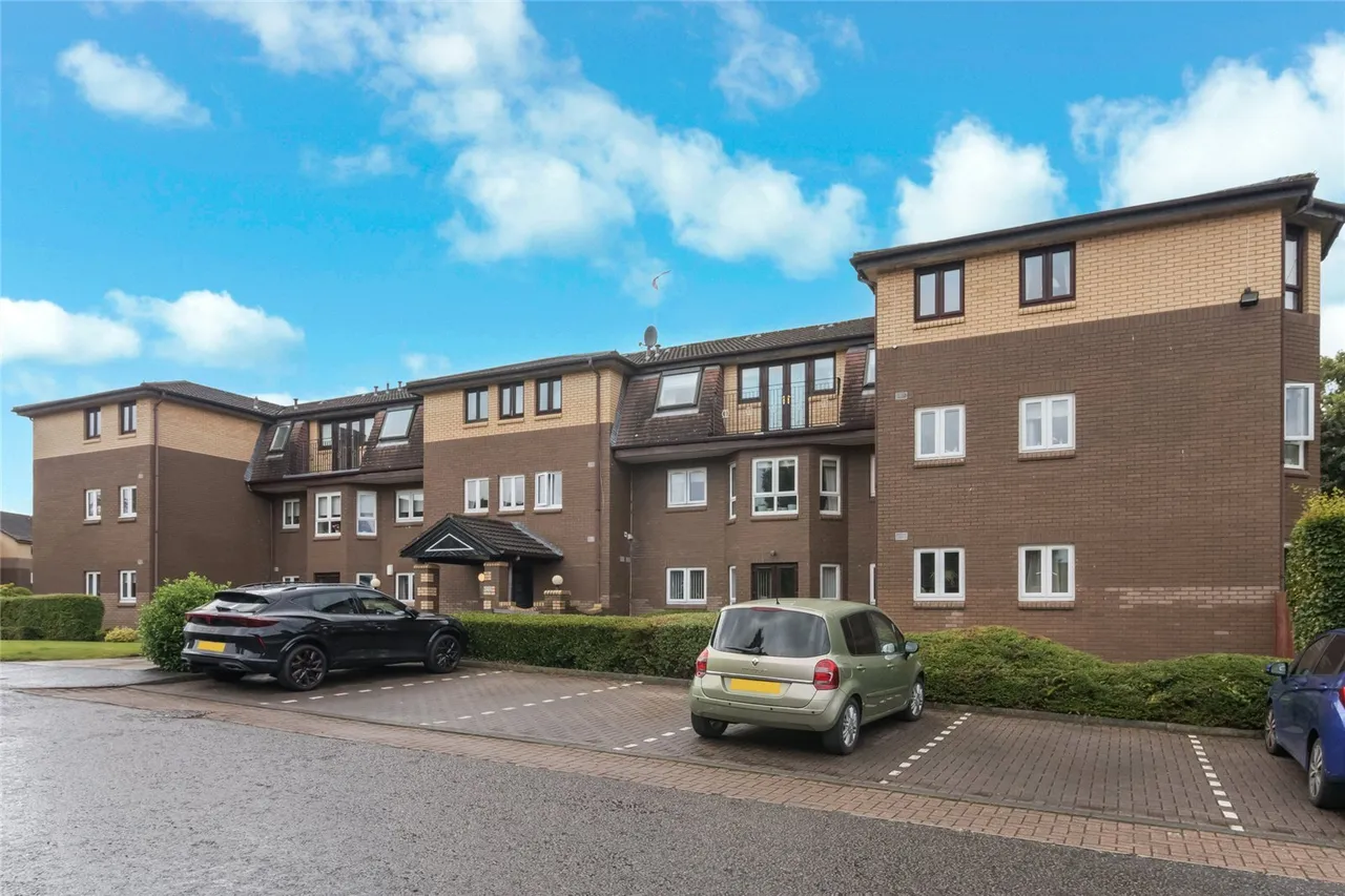 Crathes Court, Hazelden Gardens, Glasgow, East Renfrewshire, G44, photo 21