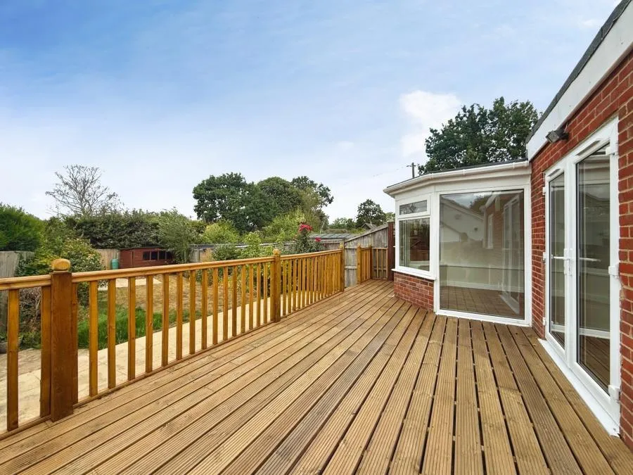 Old Wokingham Road, Crowthorne, RG45, photo 13