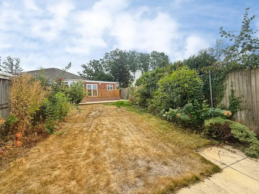 Old Wokingham Road, Crowthorne, RG45, photo 14