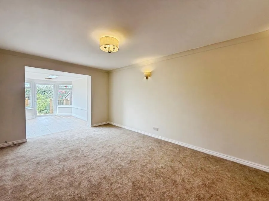 Old Wokingham Road, Crowthorne, RG45, photo 10