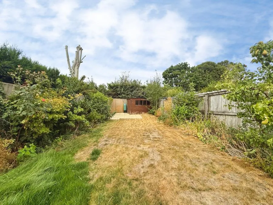 Old Wokingham Road, Crowthorne, RG45, photo 4