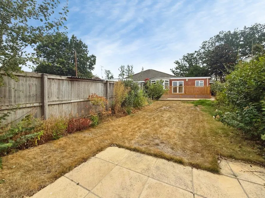 Old Wokingham Road, Crowthorne, RG45, photo 26