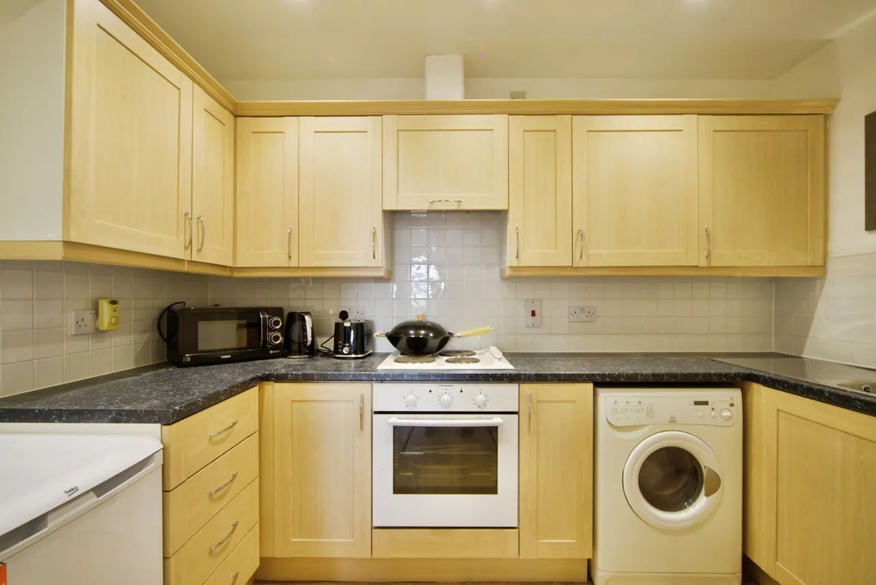 Elderberry Way, East Ham, London, E6, photo 7