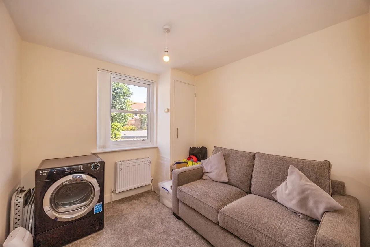 Sandringham Road, Portsmouth, photo 6