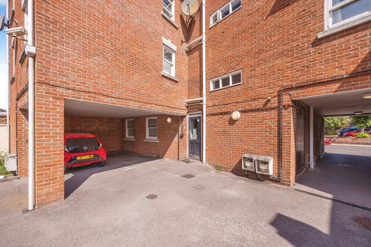 Sandringham Road, Portsmouth, photo 9
