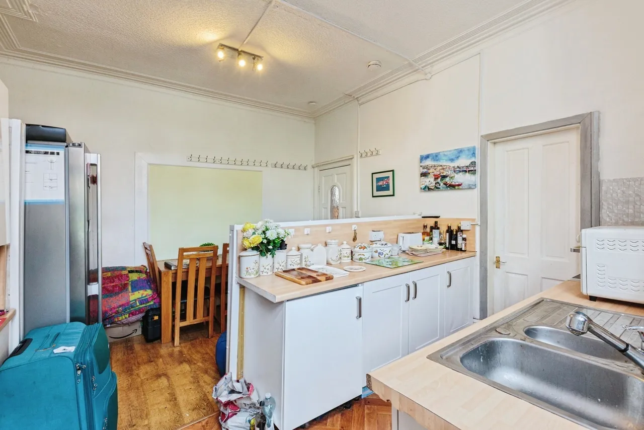 Victoria Road, Lytham St. Annes, FY8, photo 4