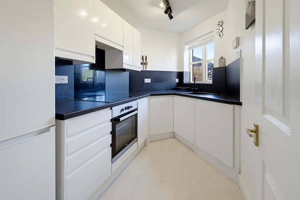 Wetherby Road, Harrogate, HG2, photo 2