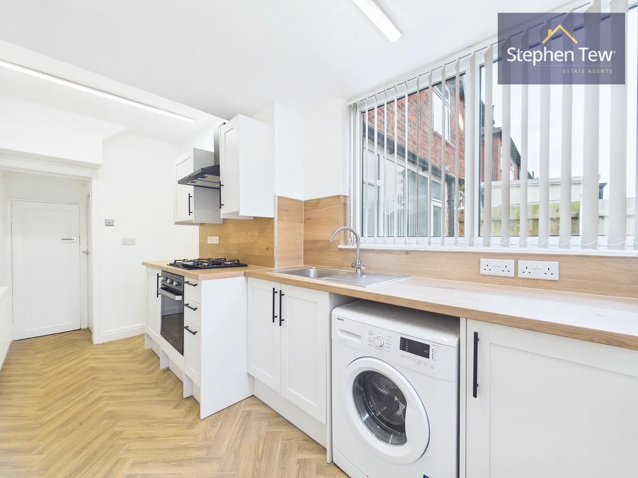 Baines Avenue, Blackpool, FY3, photo 3