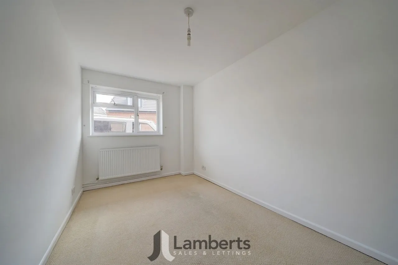 1 School Road, Evesham, photo 3