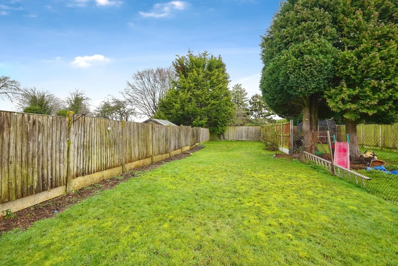 Vale View Road, Aylesham, Kent, CT3, photo 4
