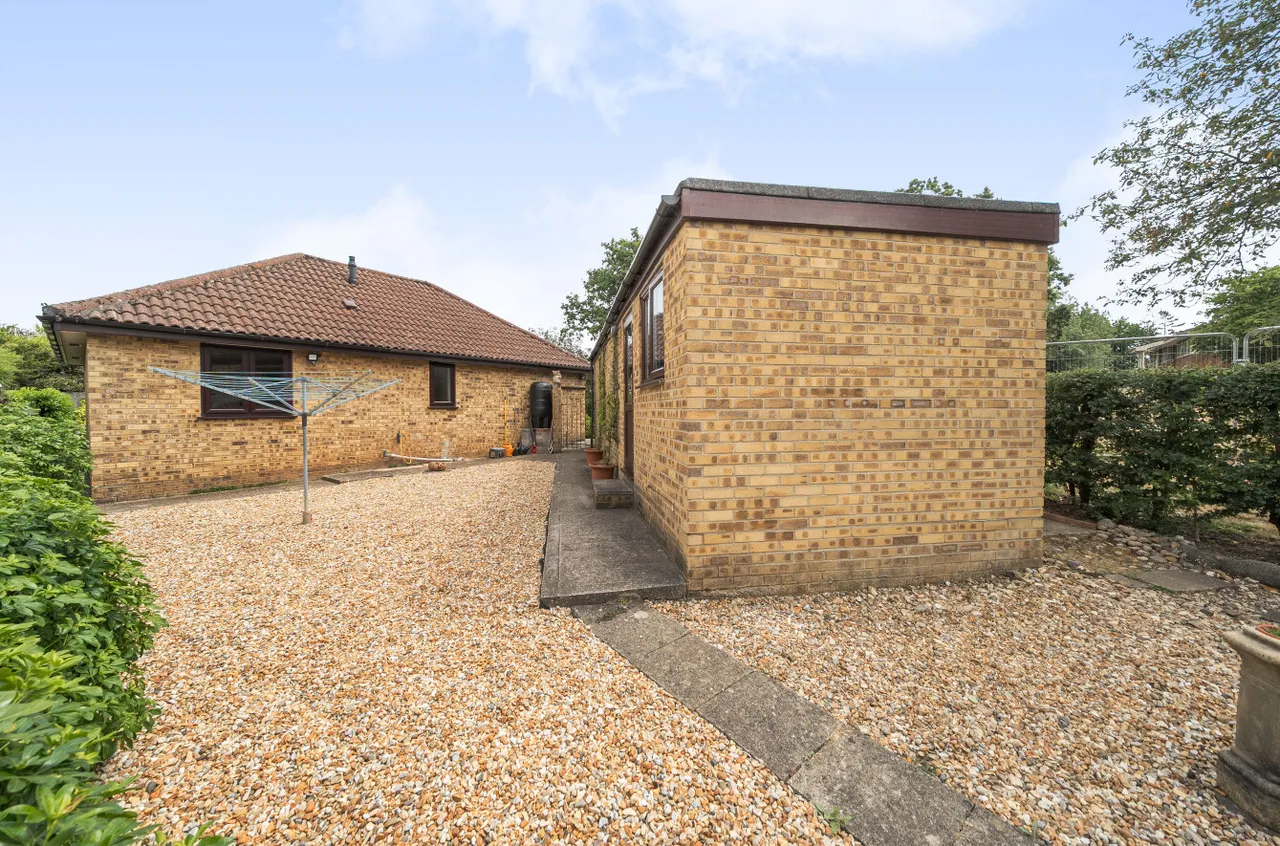 Furzehall Avenue, Fareham, PO16, photo 12