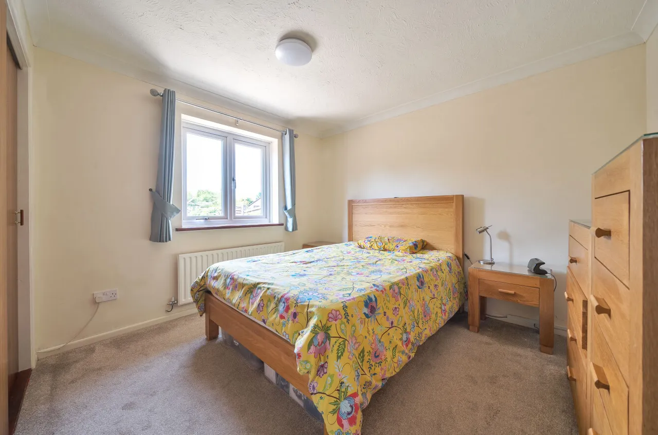 Furzehall Avenue, Fareham, PO16, photo 14