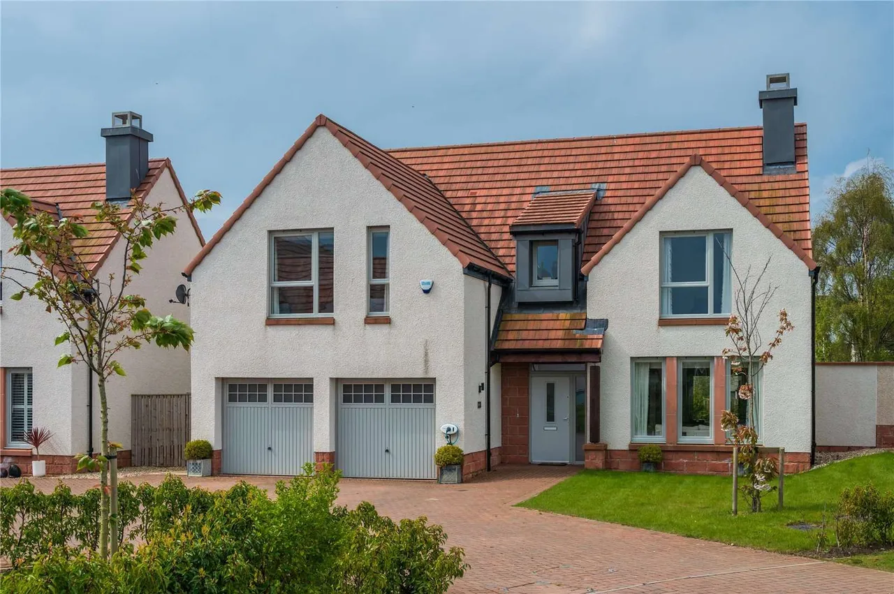 4 bed house for sale — College Way, Gullane, East Lothian, EH31 2BX