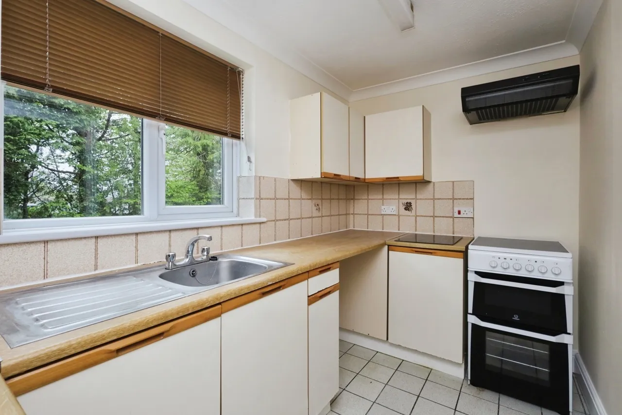 Station Road, Heathfield, TN21, photo 7