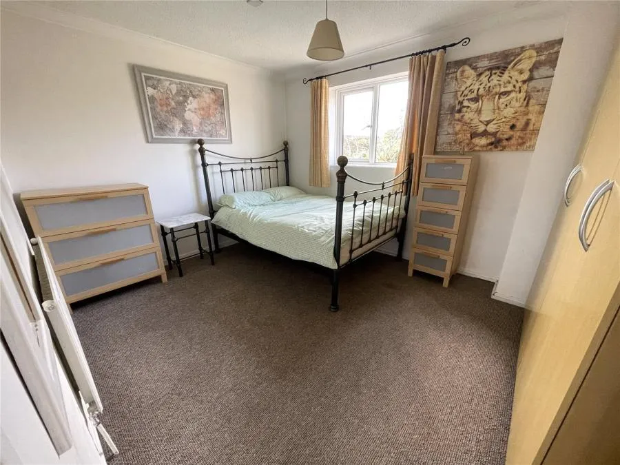 Bridport Close, Lower Earley, RG6, photo 3