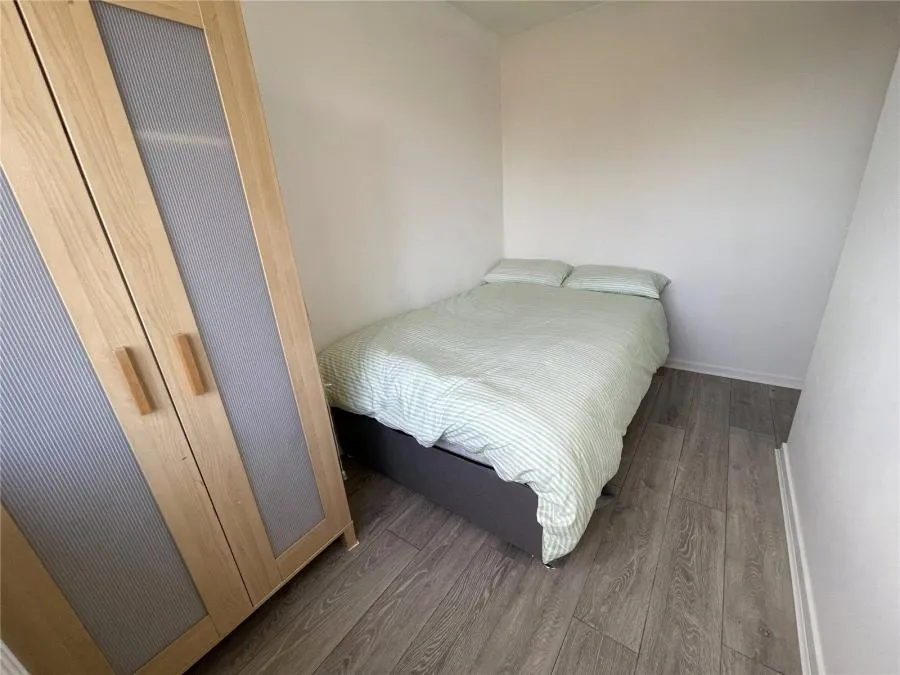 Bridport Close, Lower Earley, RG6, photo 8