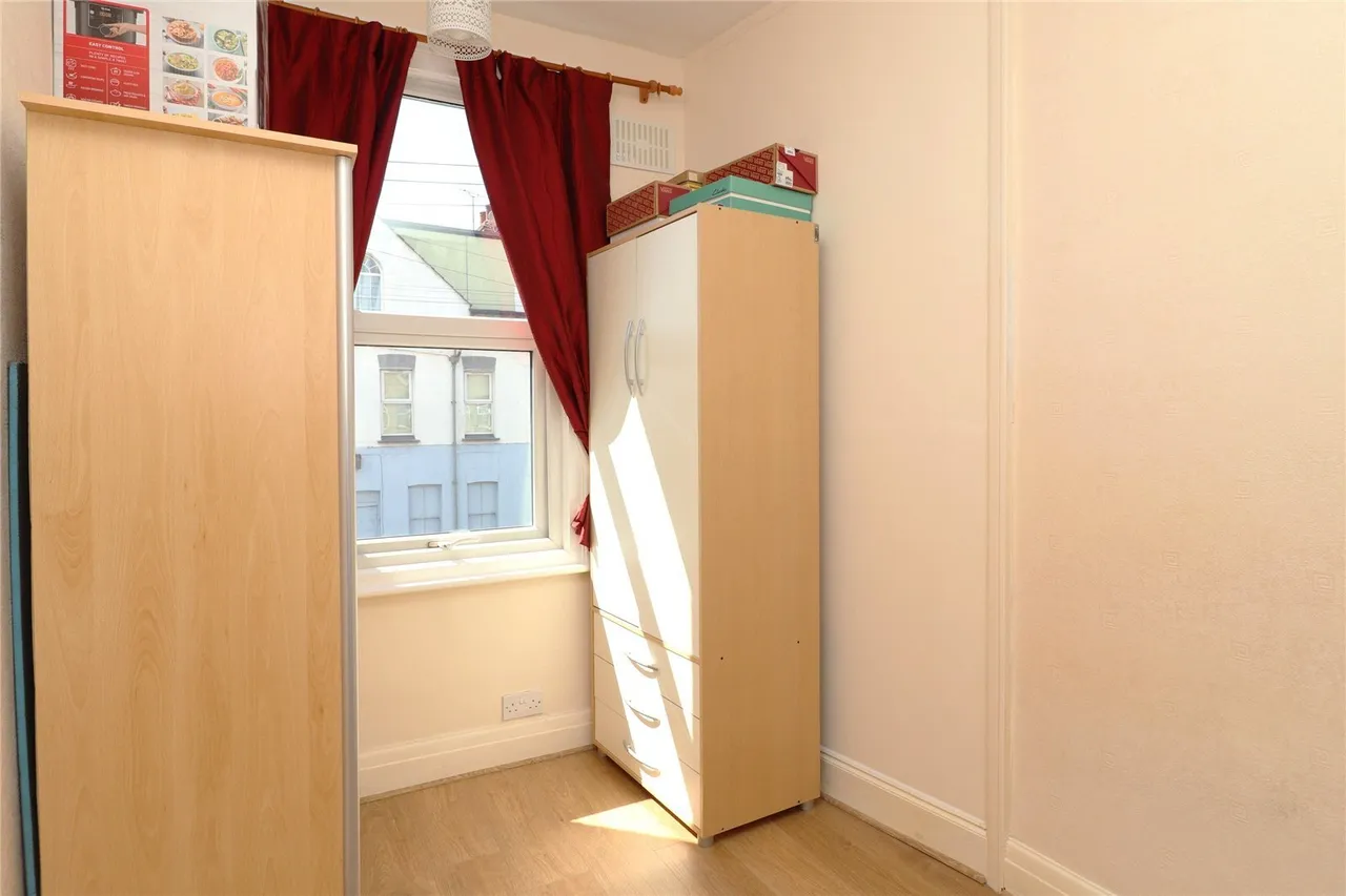 Fairfax Drive, Westcliff-on-Sea, Essex, SS0, photo 8