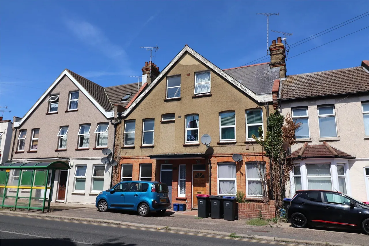 2 bed flat for sale — Fairfax Drive, Westcliff-on-Sea, Essex, SS0