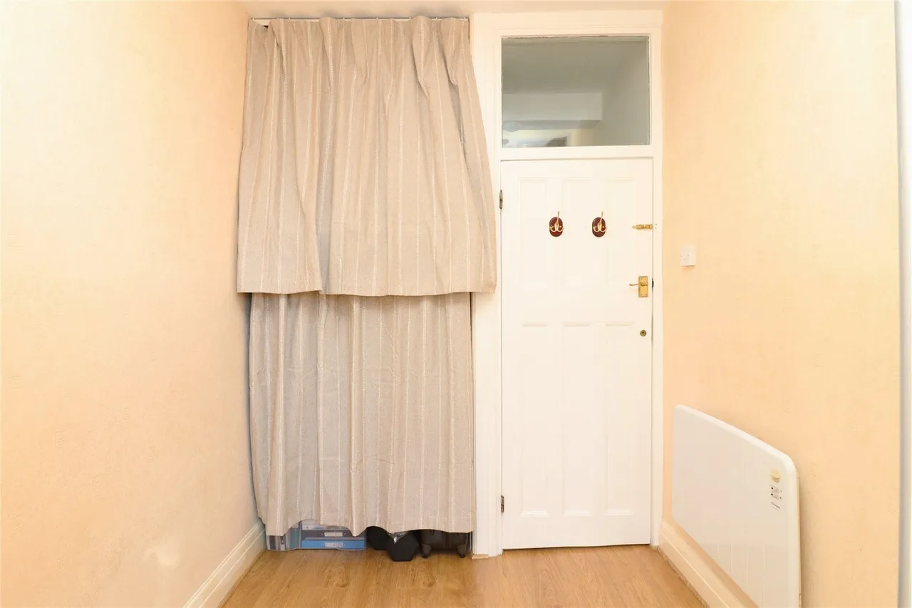 Fairfax Drive, Westcliff-on-Sea, Essex, SS0, photo 9