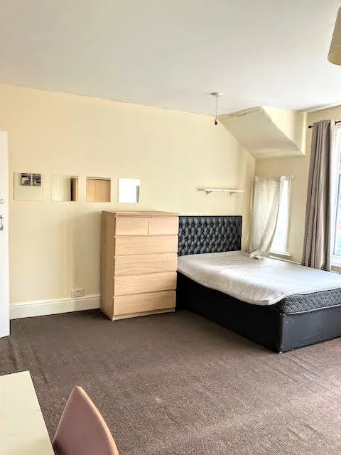 Harborough Road, Southampton, SO15, photo 3