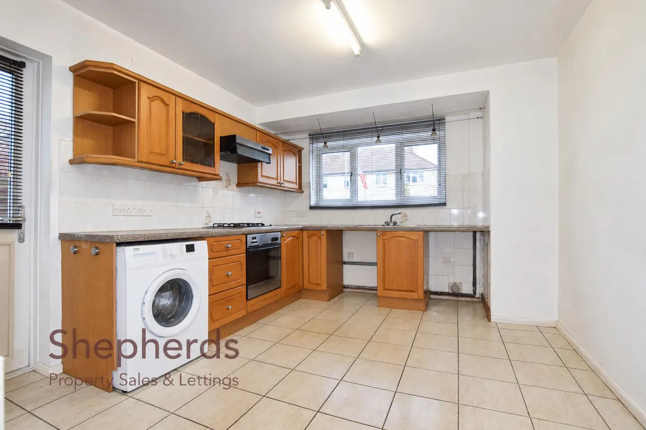 Hawthorne Avenue, Cheshunt, EN7, photo 5