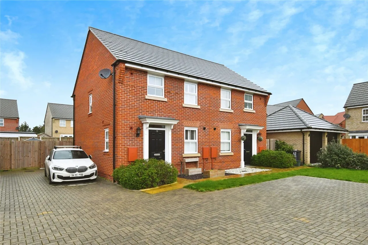 2 bed house for sale — Harris Street, Burnham-on-Crouch, CM0