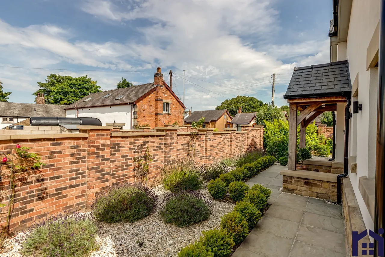 Greystone Cottage, Lydiate Lane, Eccleston, Chorley, PR7 6LX, photo 8
