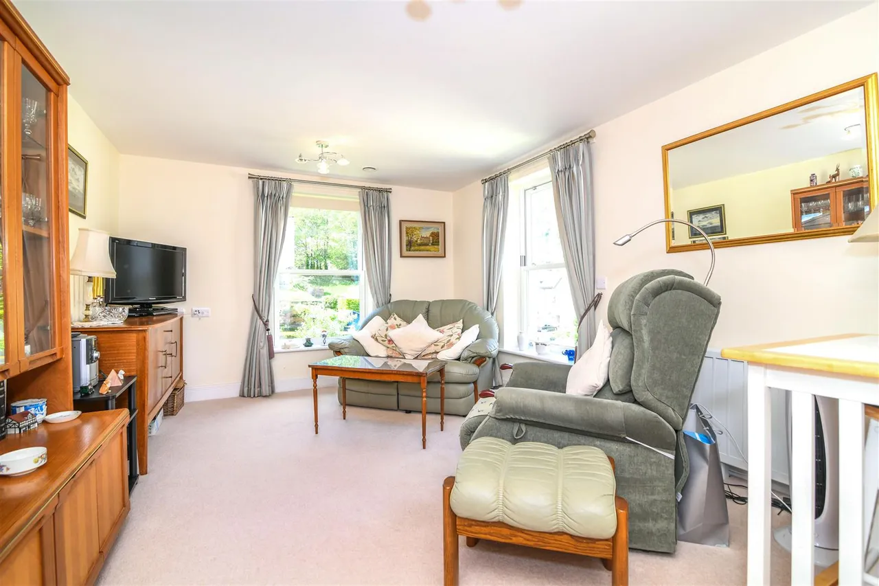 1 bed flat for sale, Victoria Road, Malvern, WR14