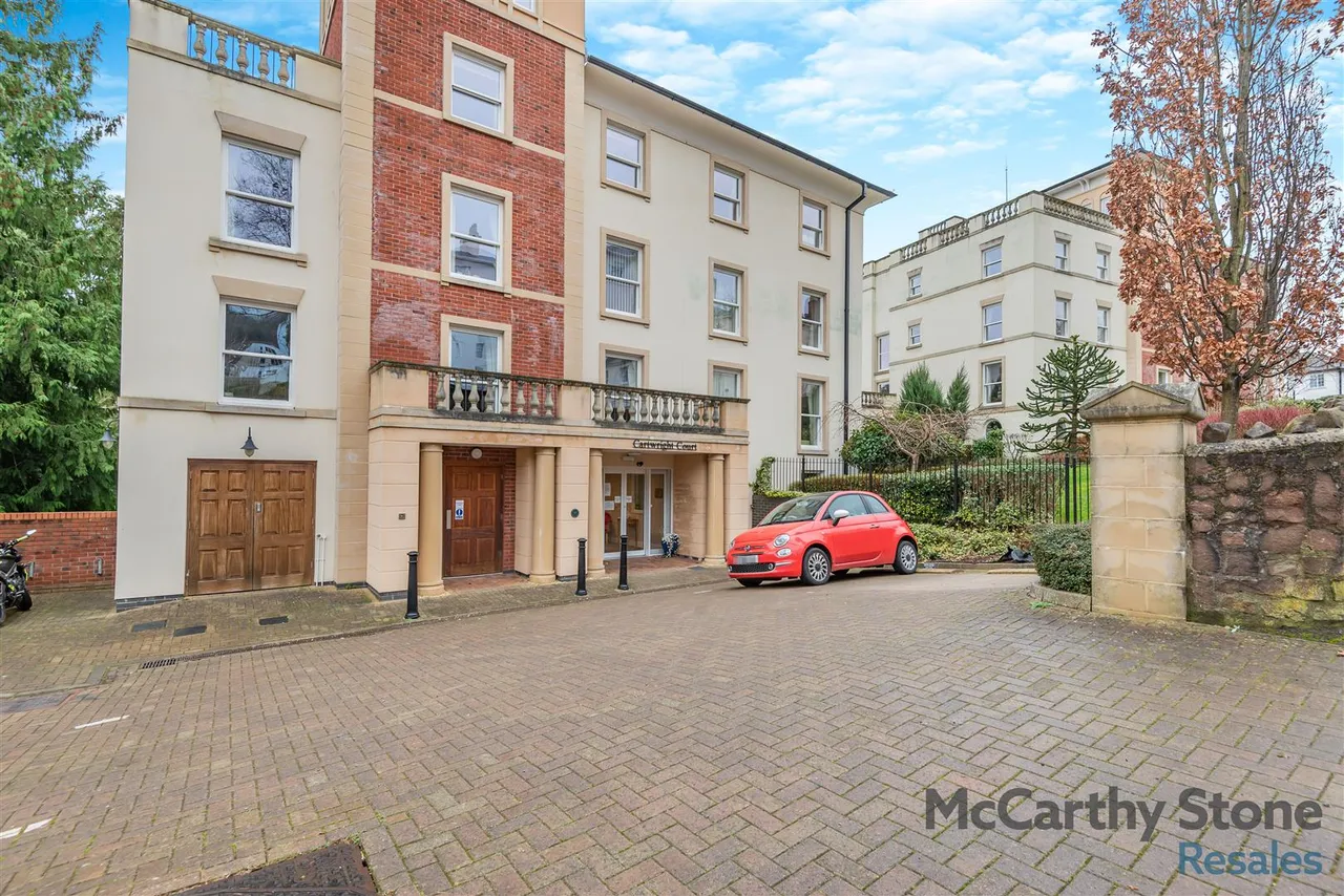 Victoria Road, Malvern, WR14, photo 2