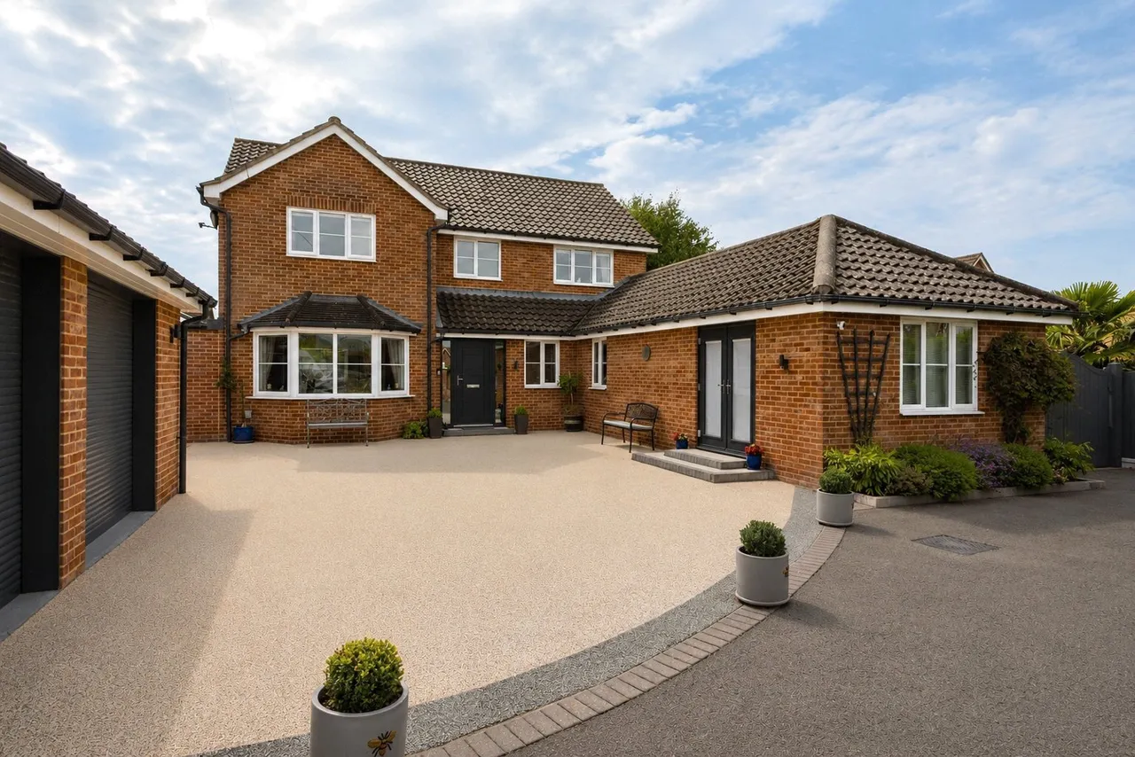 Lushers Meadow, Attleborough, Norfolk, NR17, photo 33