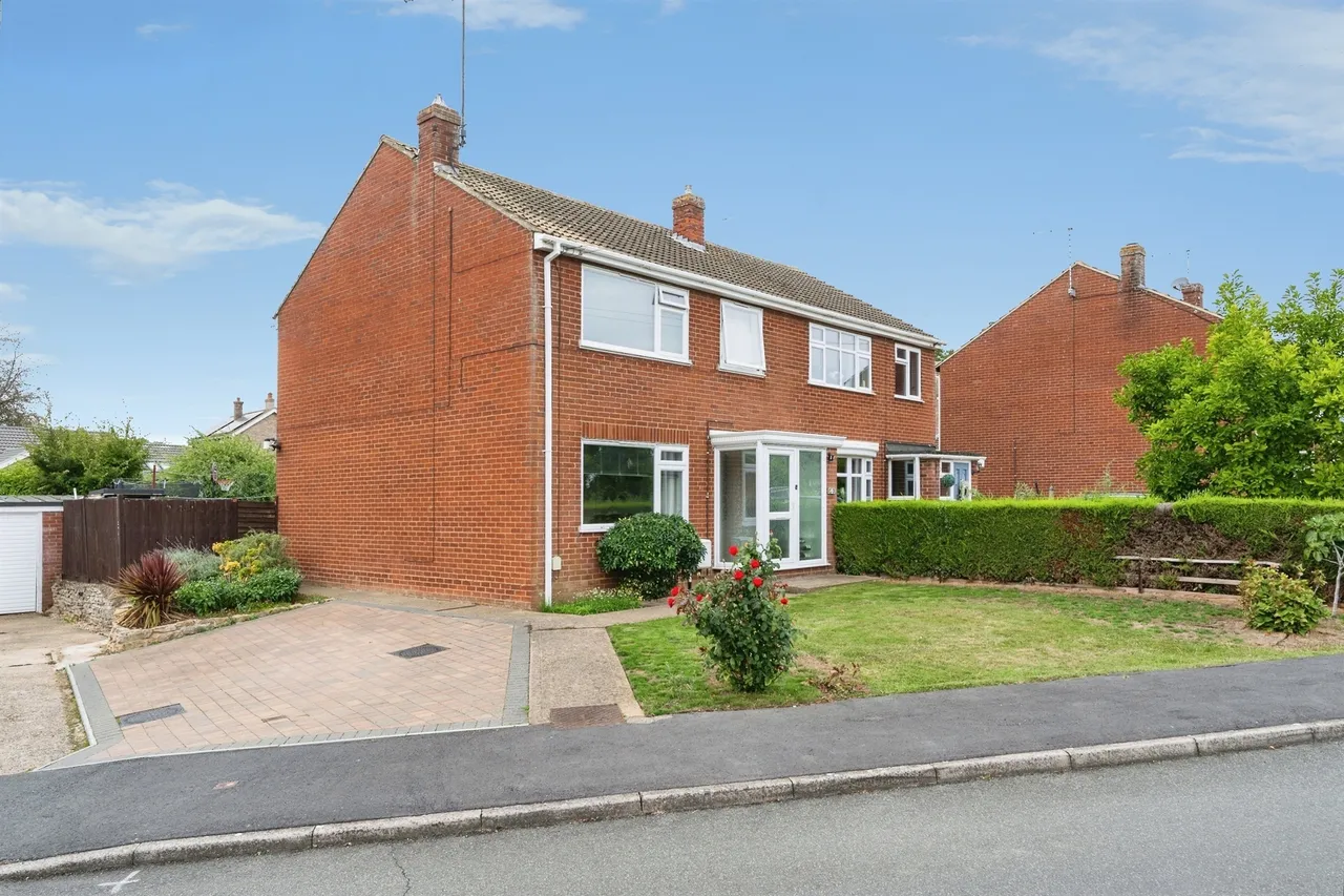 Woodfield Avenue, Huntingdon, PE26, photo 19
