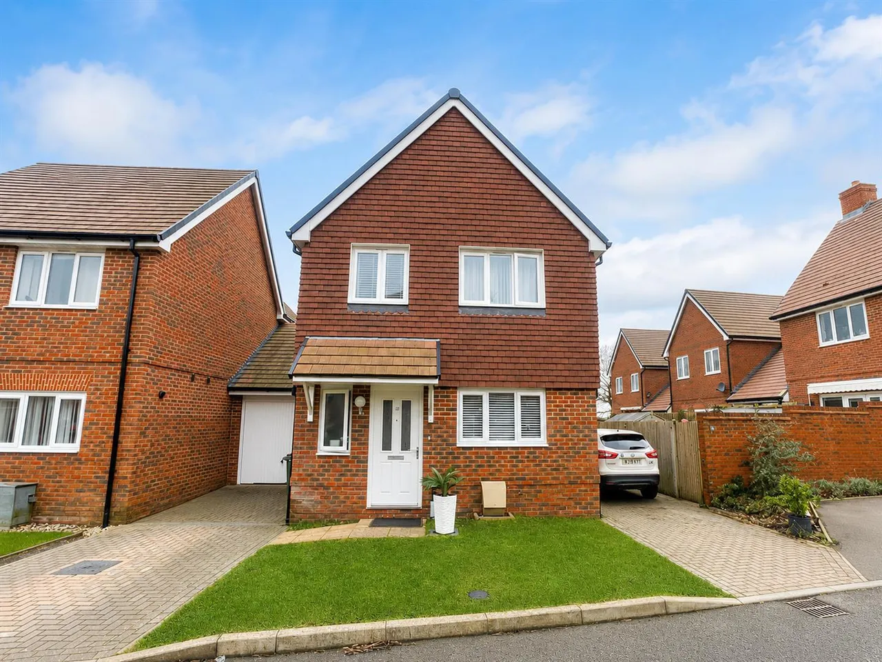 4 bed house to rent — Willow Herb Way, Stone Cross, Pevensey, BN24 5FZ