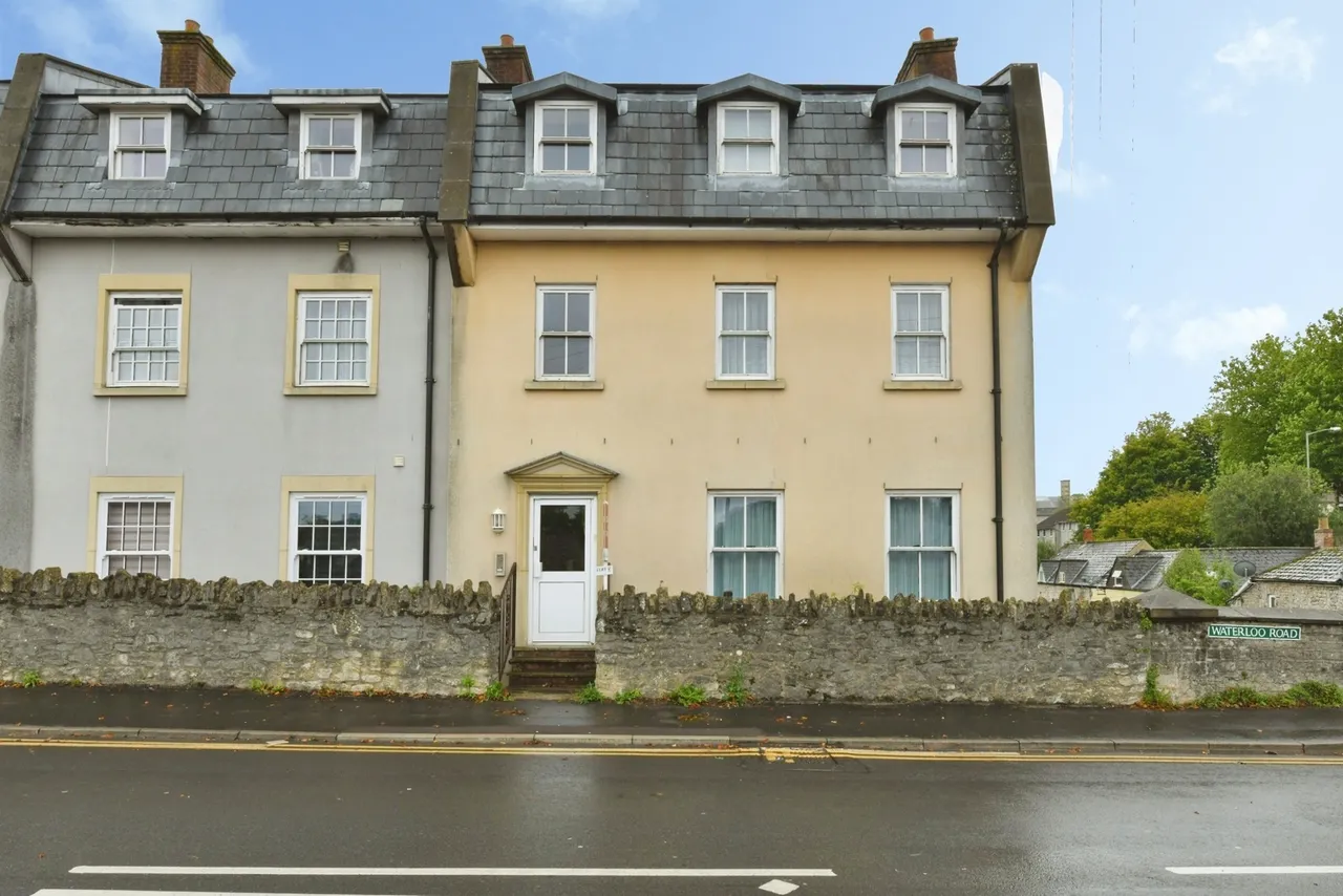 1 bed flat for sale, Lower Lane, Shepton Mallet, BA4