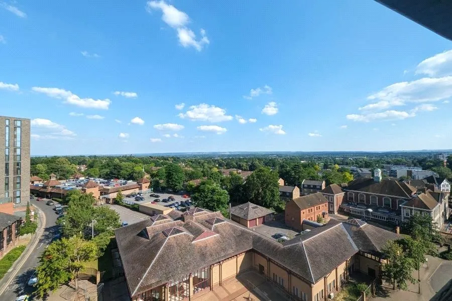 Station Approach, Woking, GU22, photo 4