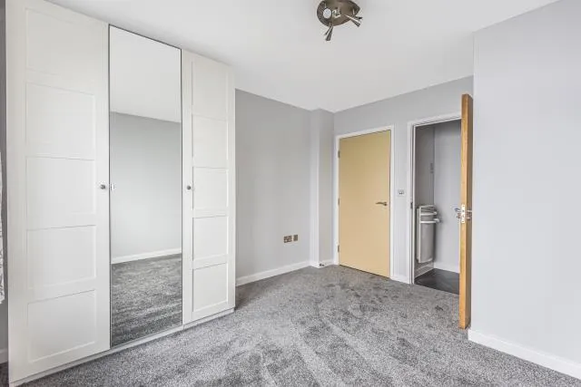 Station Approach, Woking, GU22, photo 9