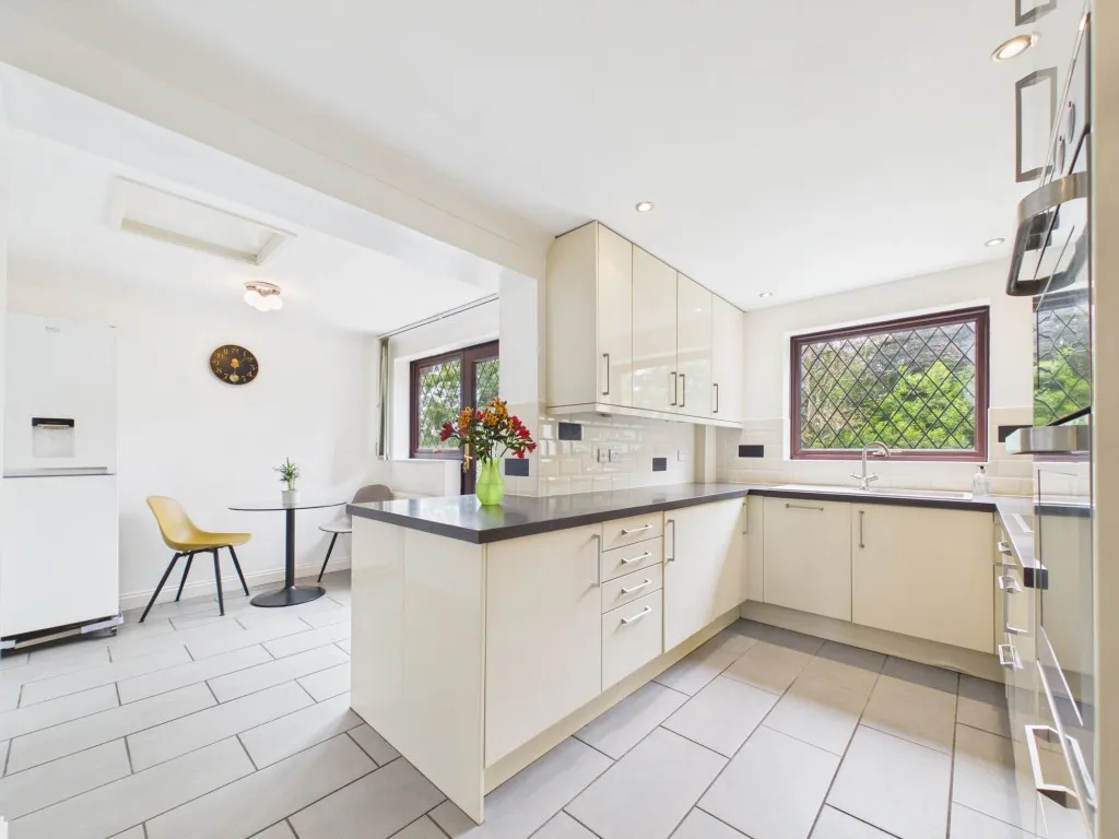 Ballamoor Close, Calcot, RG31, photo 5