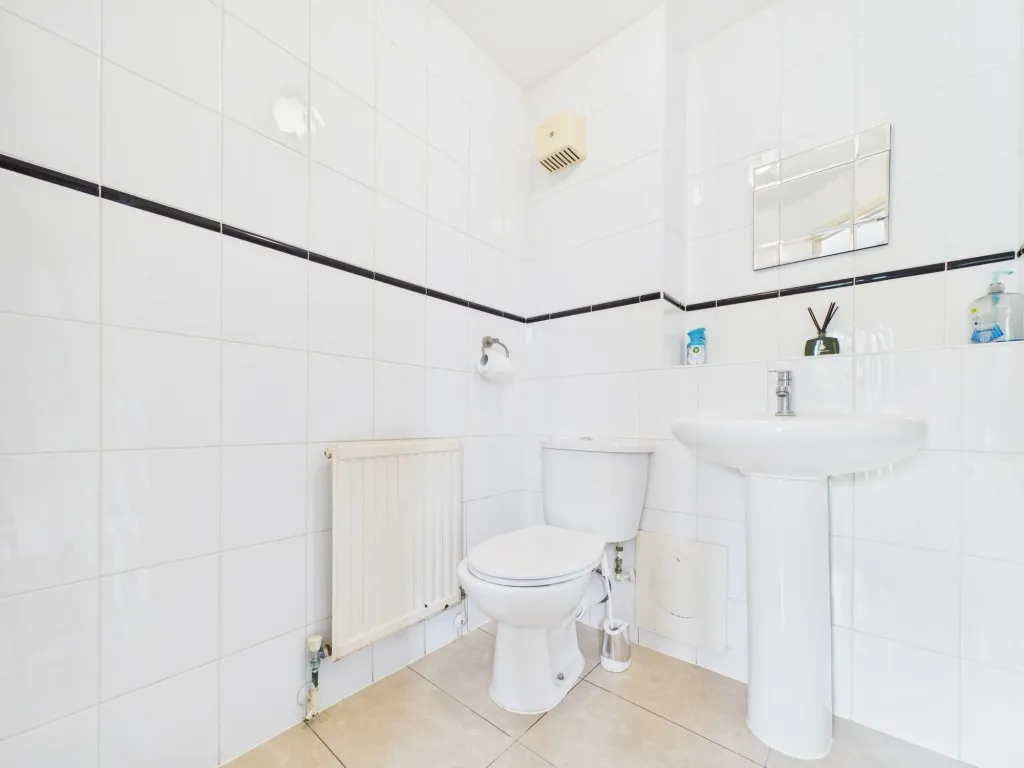 Ballamoor Close, Calcot, RG31, photo 2