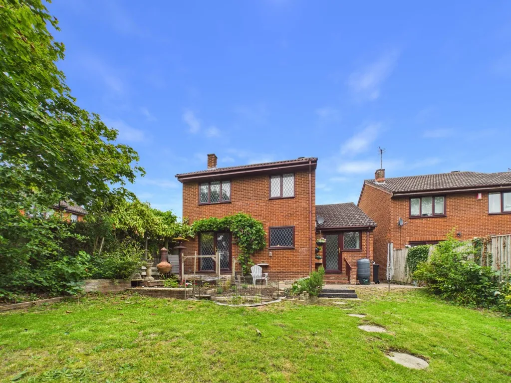Ballamoor Close, Calcot, RG31, photo 13