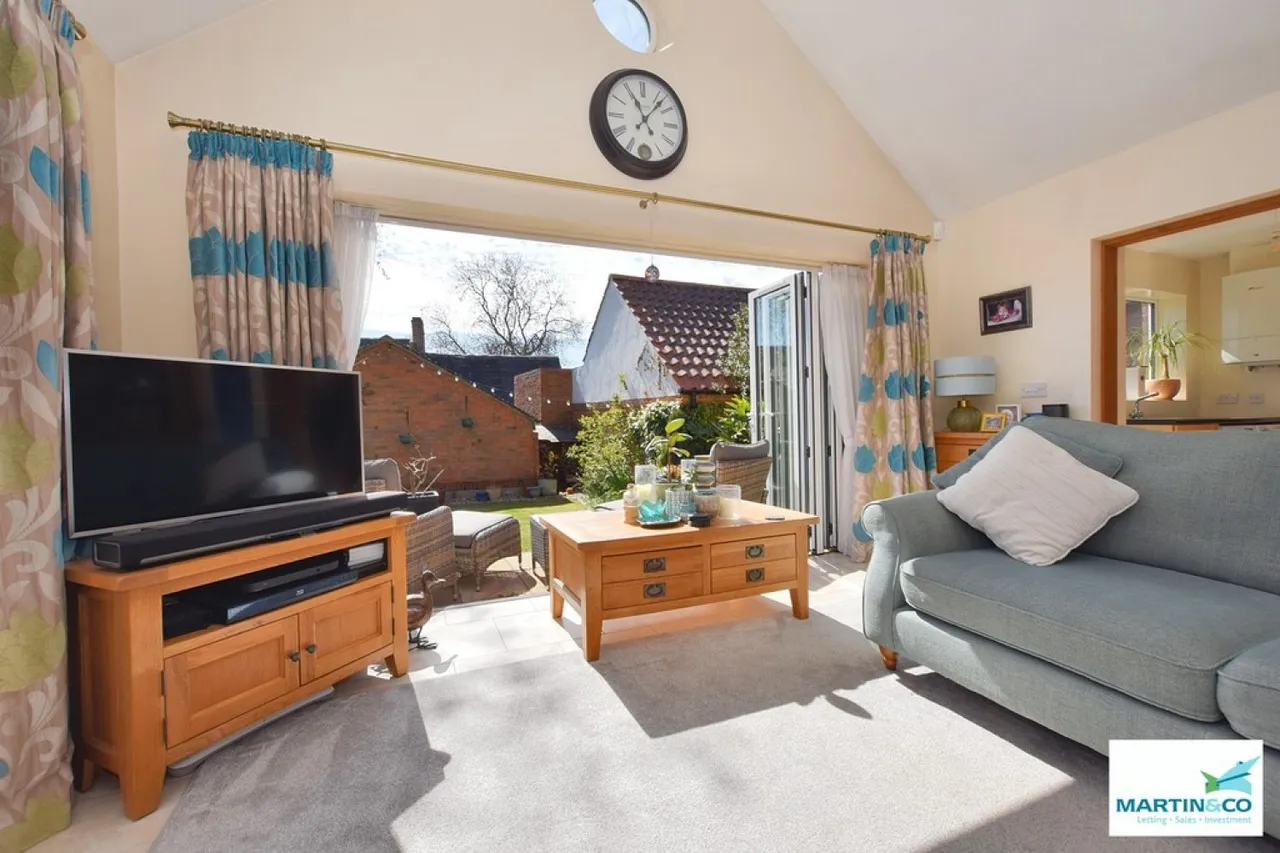 Pilgrims Gate, Burbage, LE10, photo 12