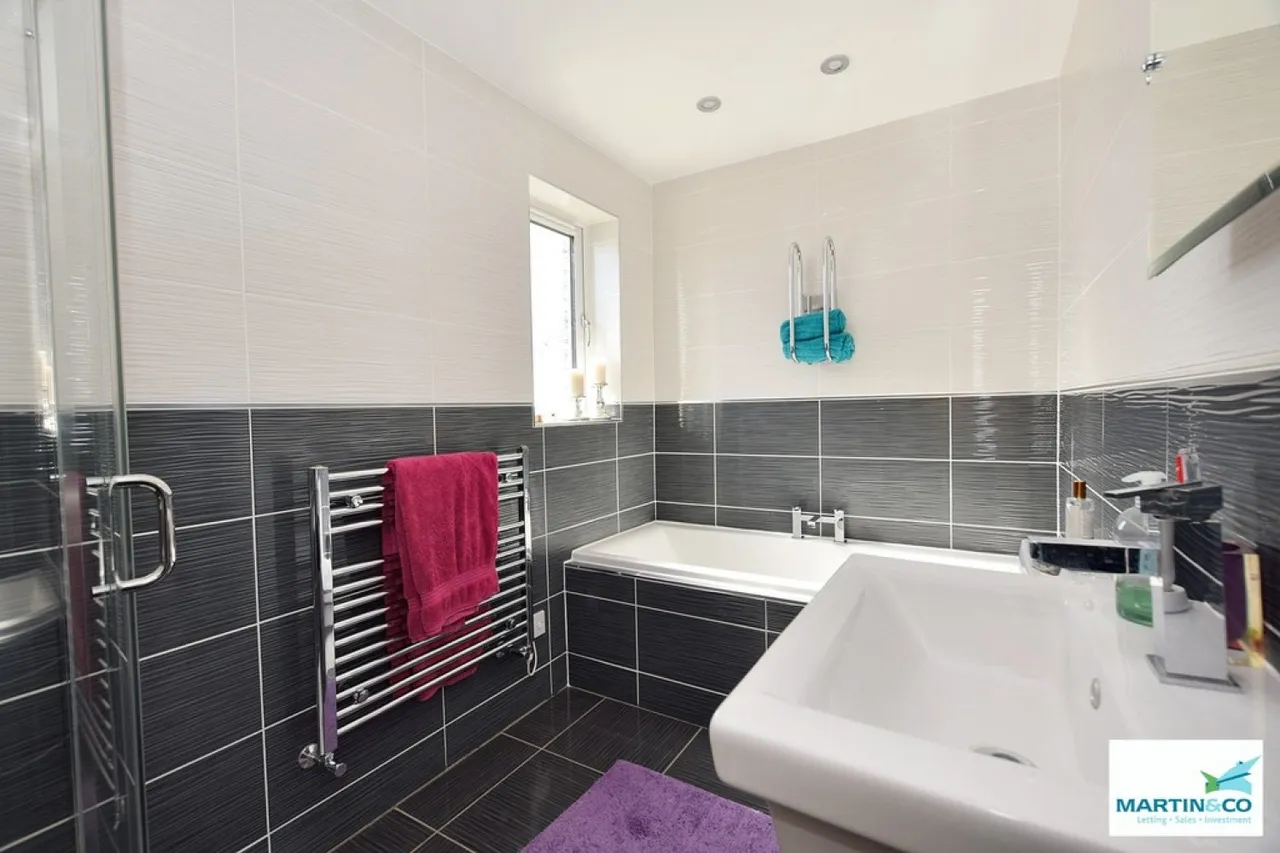 Pilgrims Gate, Burbage, LE10, photo 19