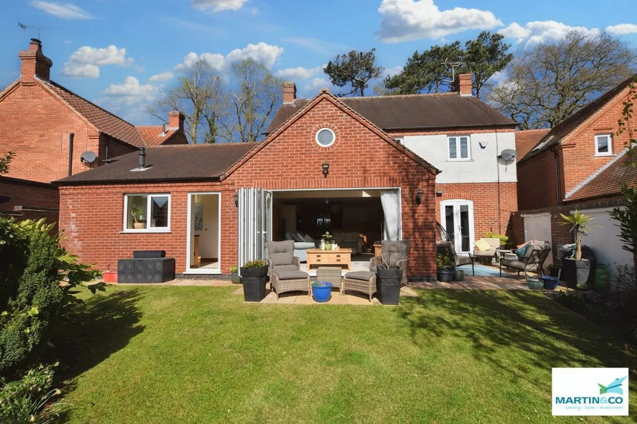 Pilgrims Gate, Burbage, LE10, photo 4