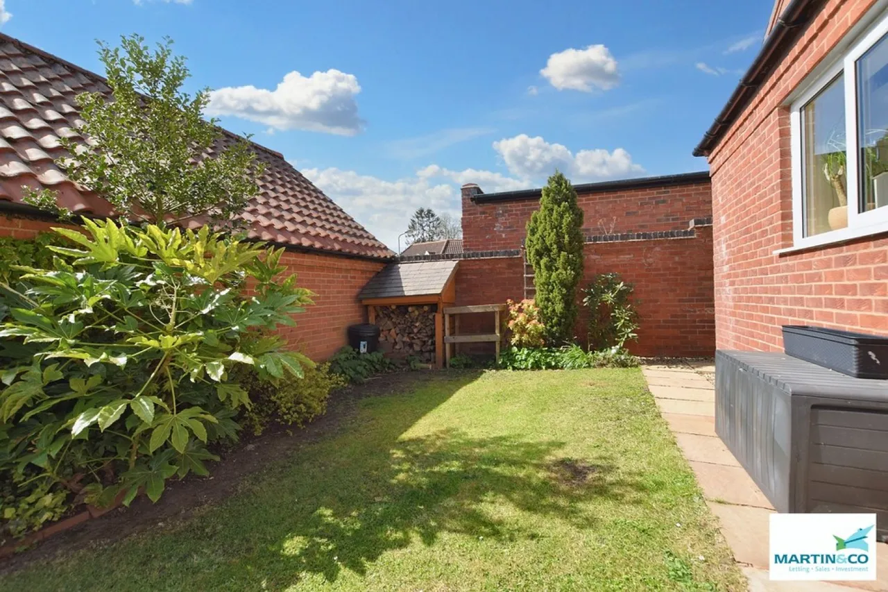 Pilgrims Gate, Burbage, LE10, photo 24