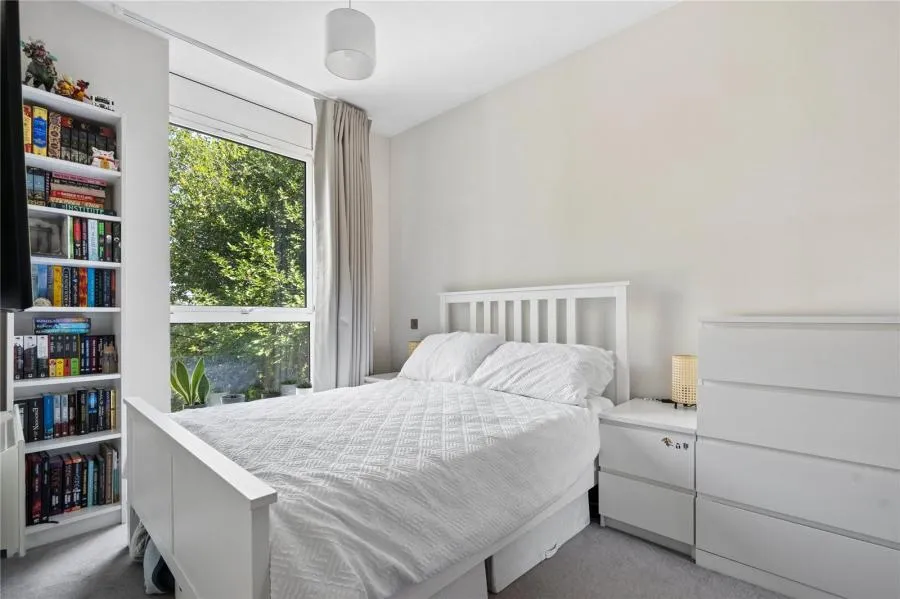 Clivemont Road, Maidenhead, SL6, photo 11