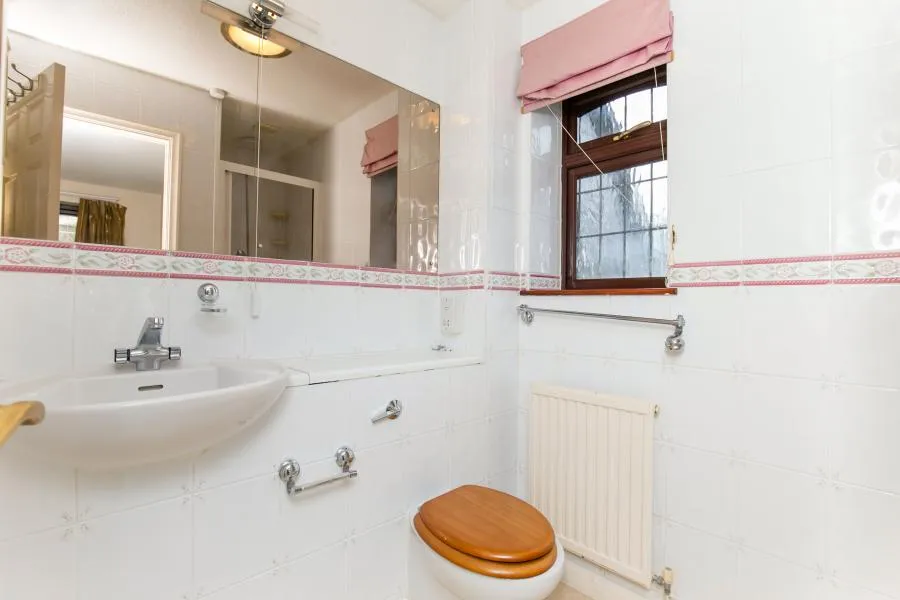 Kerris Way, Earley, RG6, photo 6