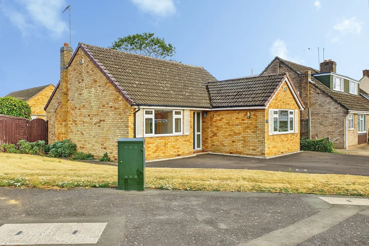 Carrs Way, Harpole, Northampton, Northamptonshire, NN7, photo 2