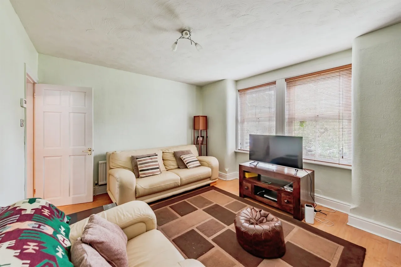 Malthouse Road, Crawley, RH10, photo 5