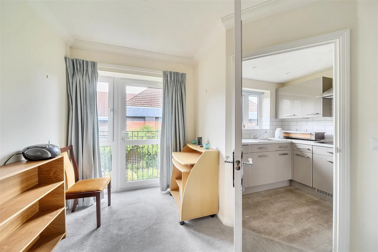 West Street, Wells, BA5, photo 3