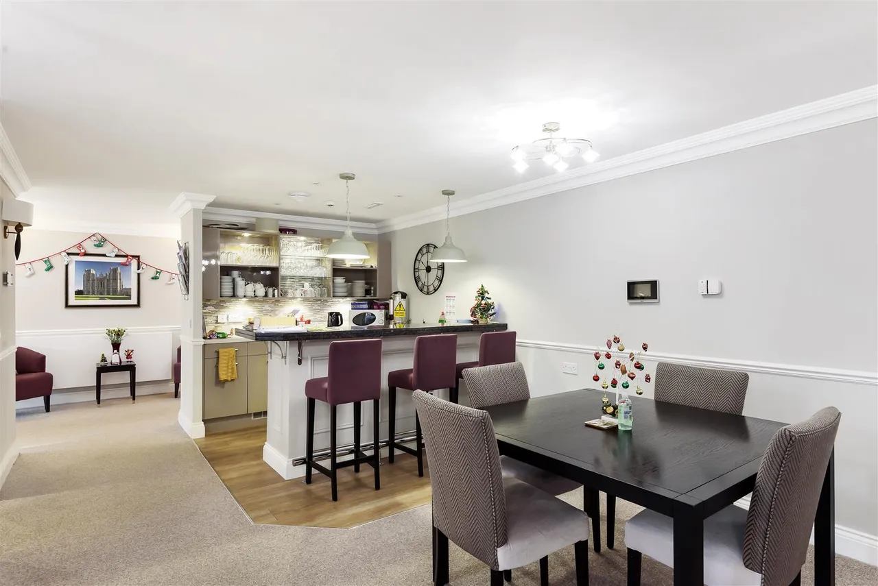 West Street, Wells, BA5, photo 10